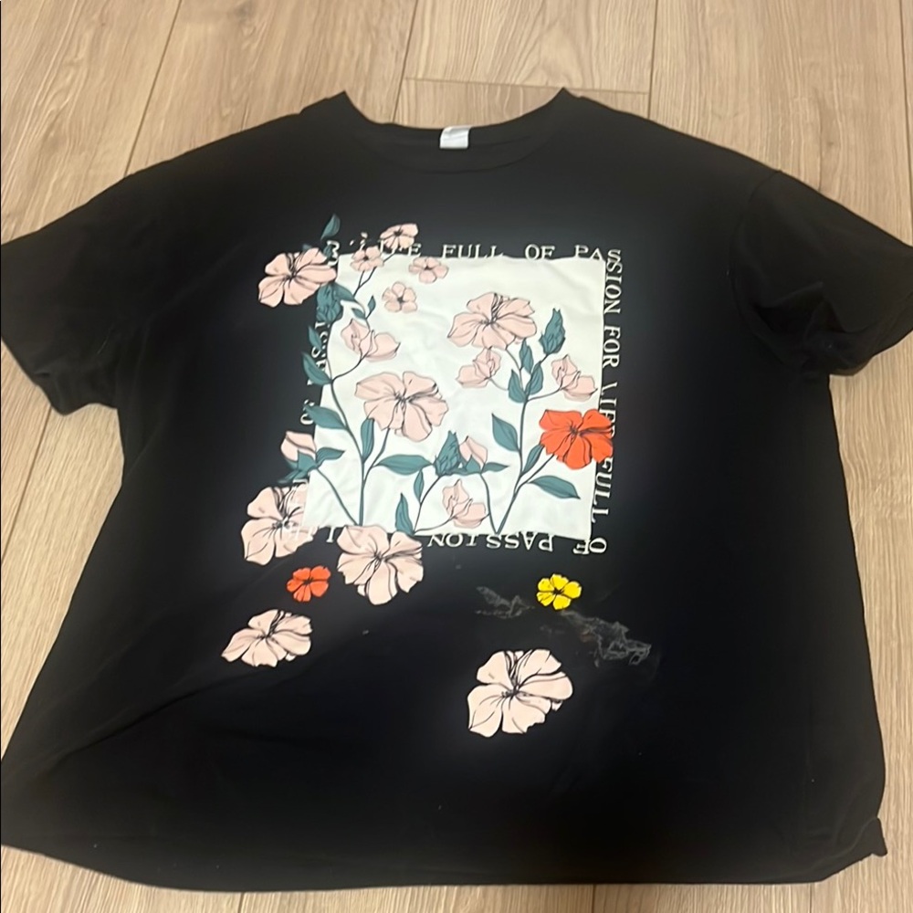 SHEIN Black and Orange Short Sleeve Tee